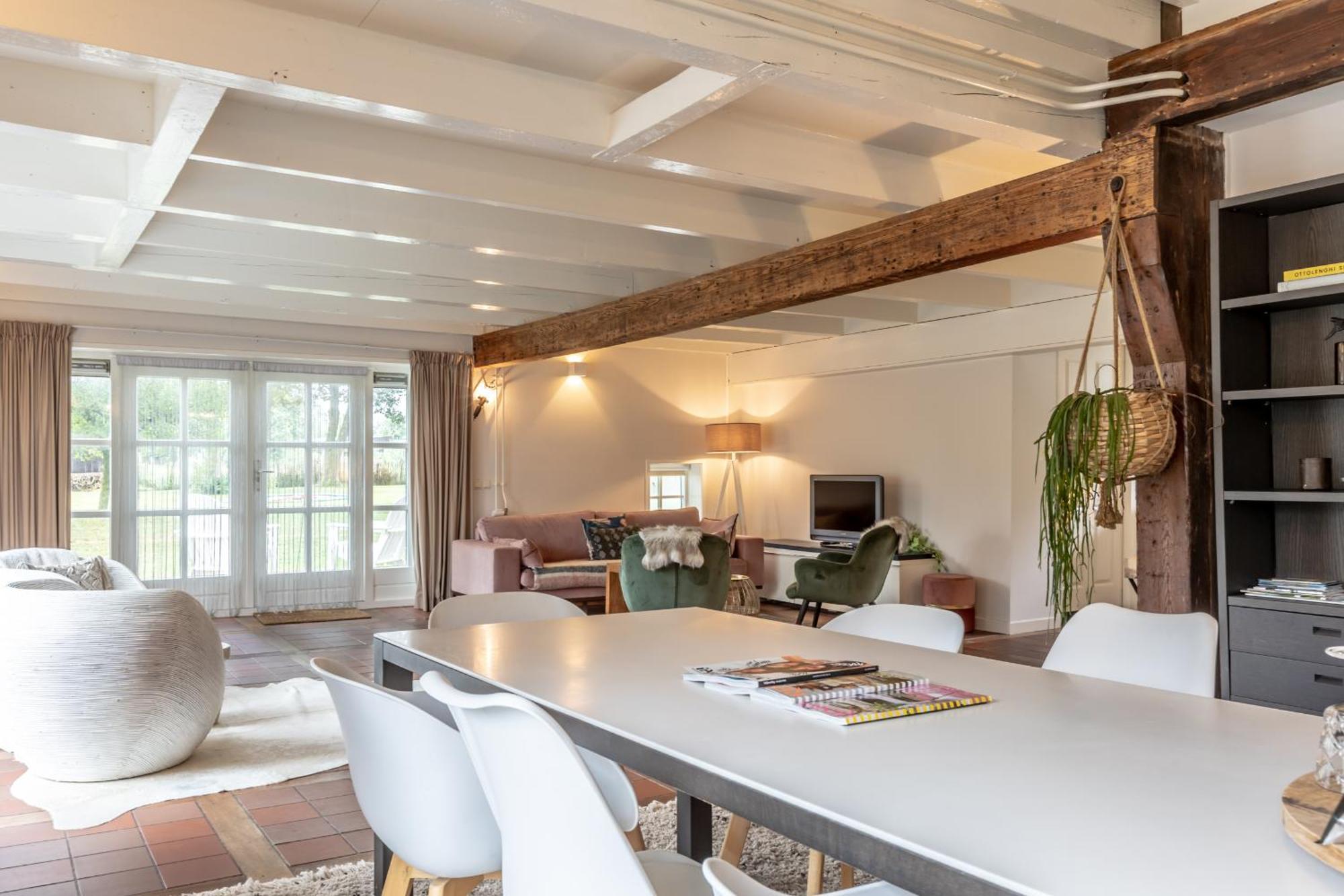 ベルフアンバヒト B&Nb The Barnhouse Bed & Breakfast エクステリア 写真